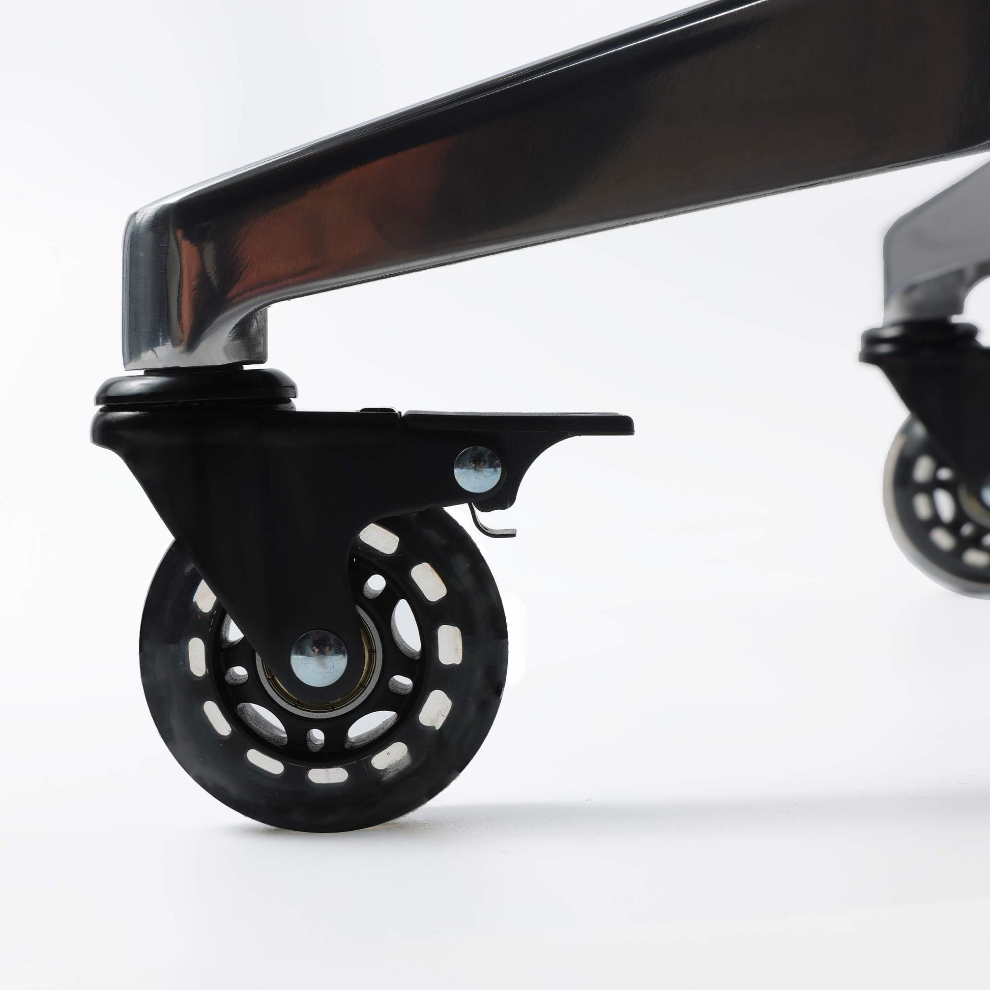 roue roller noire chaises ergonomiques KQUEO